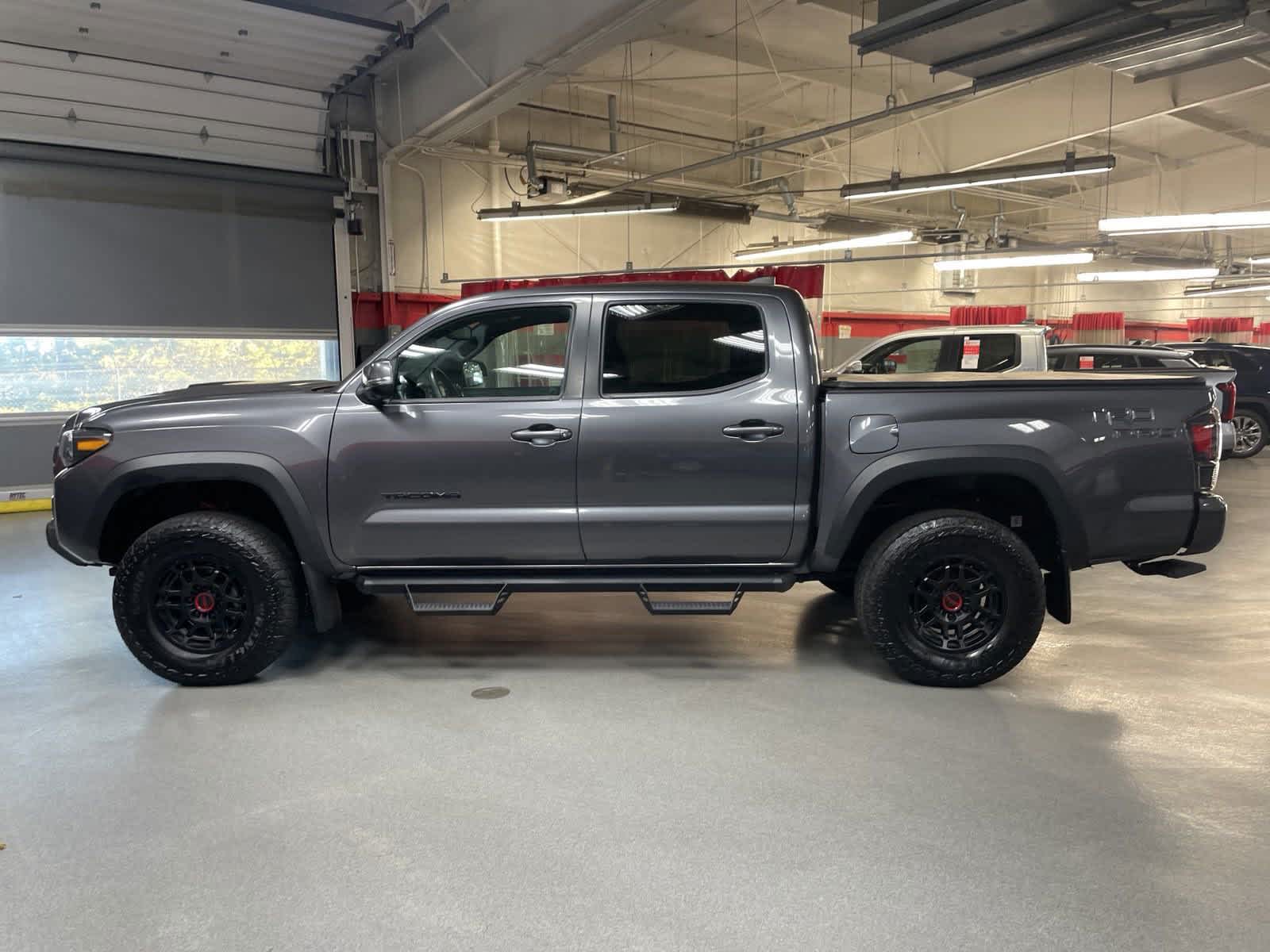 2022 Toyota Tacoma TRD Pro Double Cab 5 Bed V6 AT 6