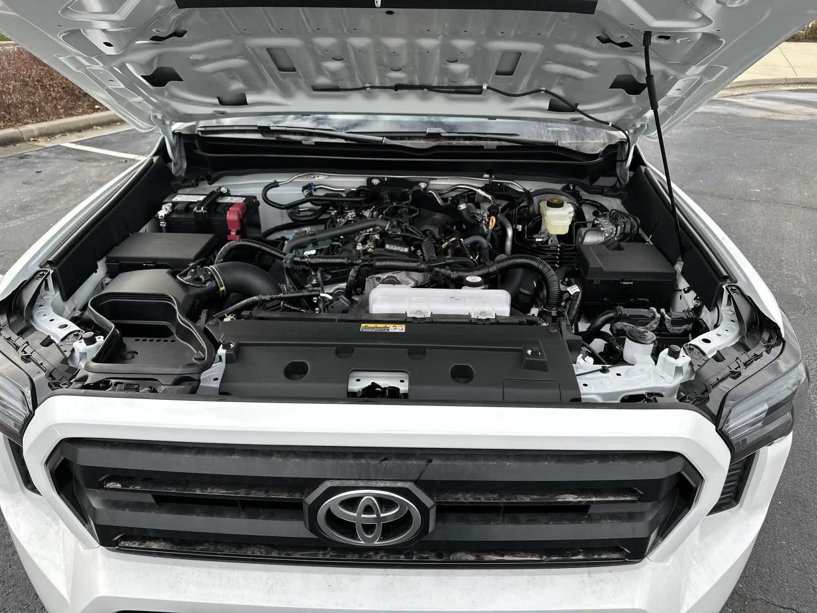 2024 Toyota Tacoma SR Double Cab 5 Bed AT 32