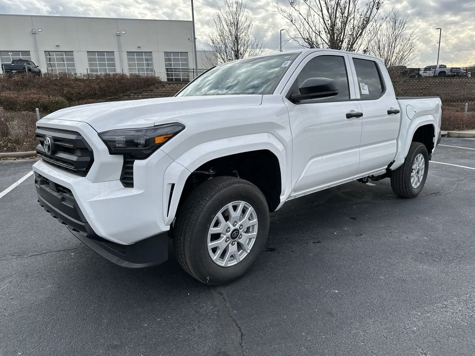 2024 Toyota Tacoma SR Double Cab 5 Bed AT 4