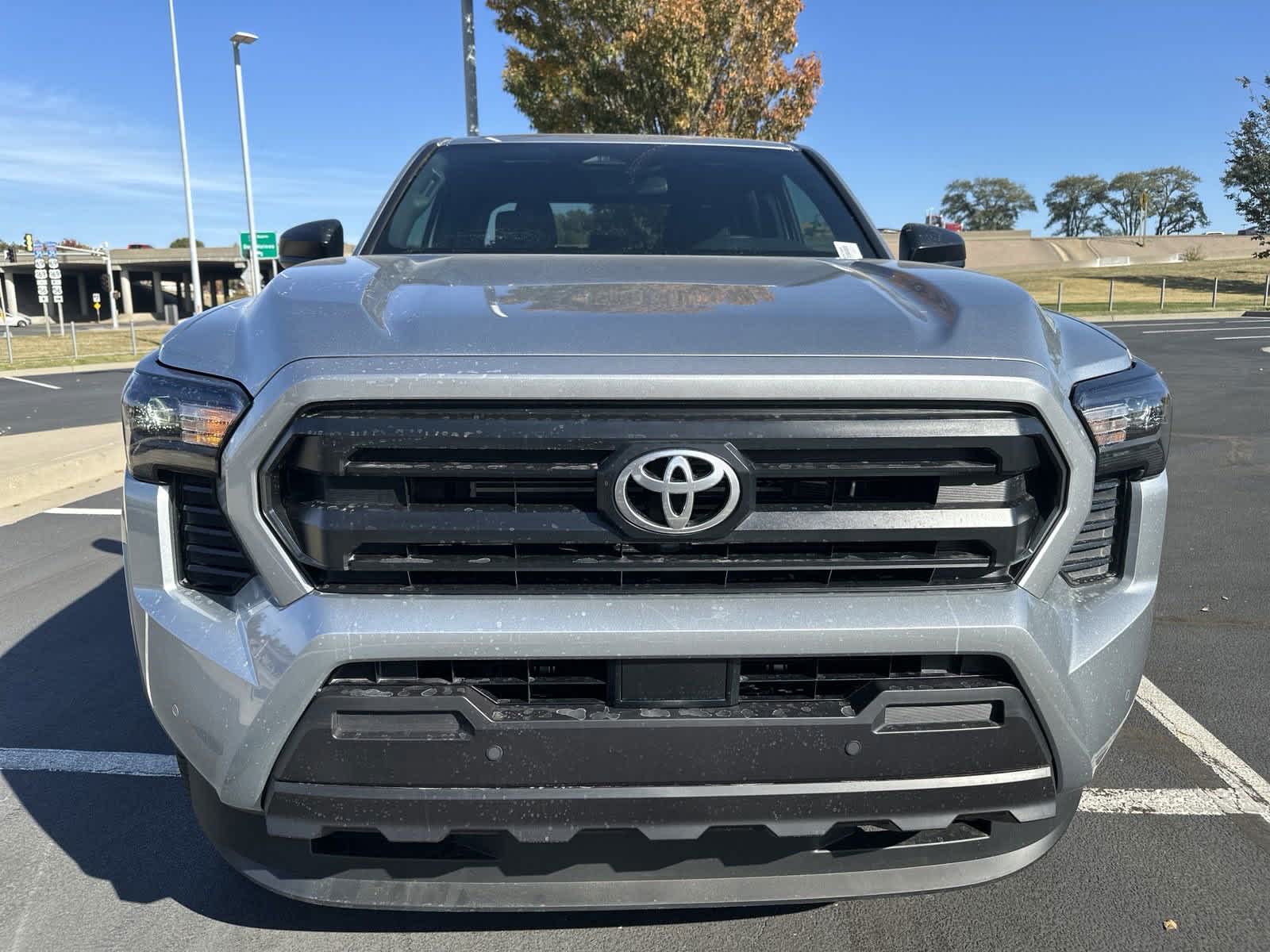 2024 Toyota Tacoma SR Double Cab 5 Bed AT 3