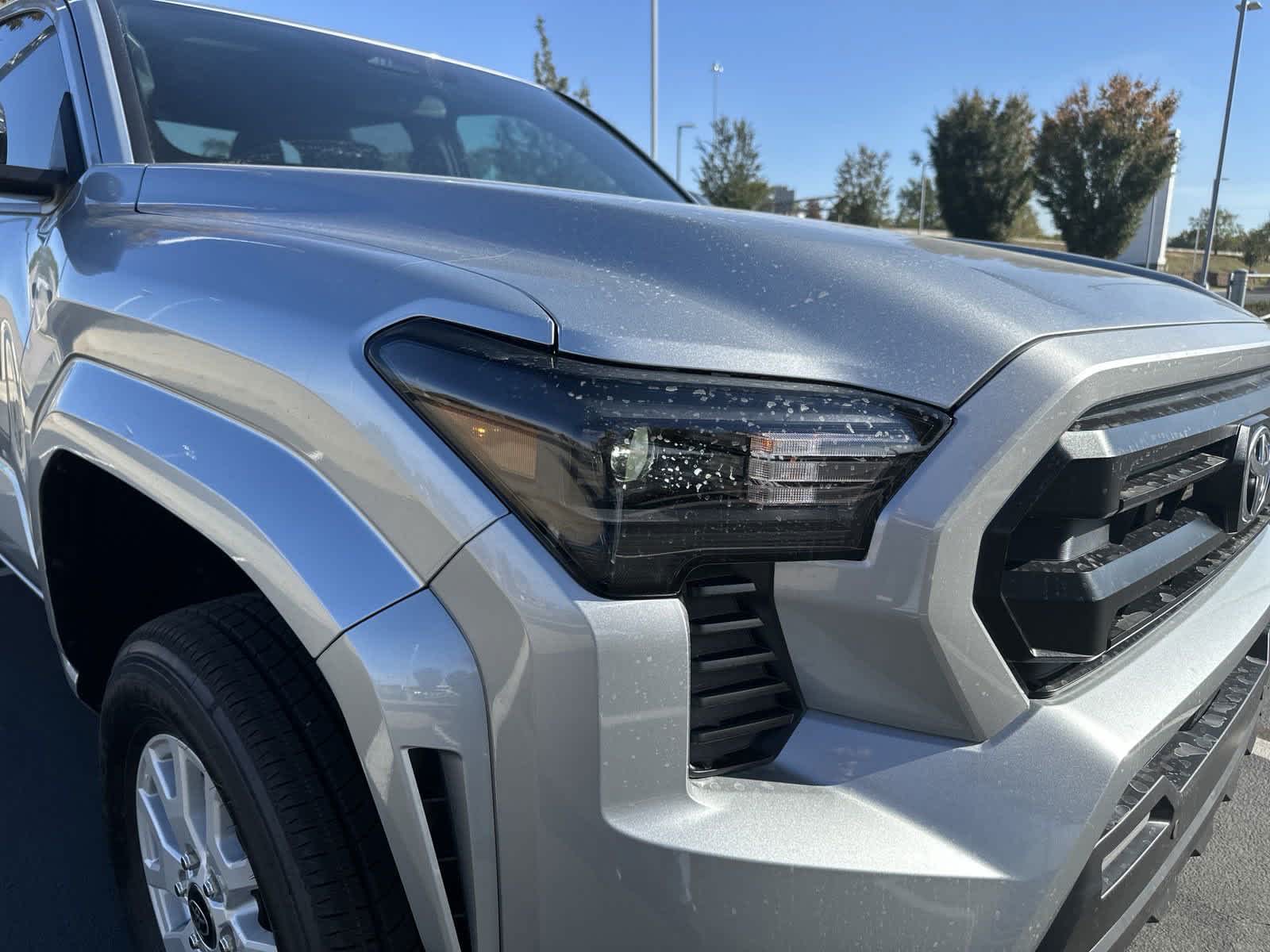 2024 Toyota Tacoma SR Double Cab 5 Bed AT 10