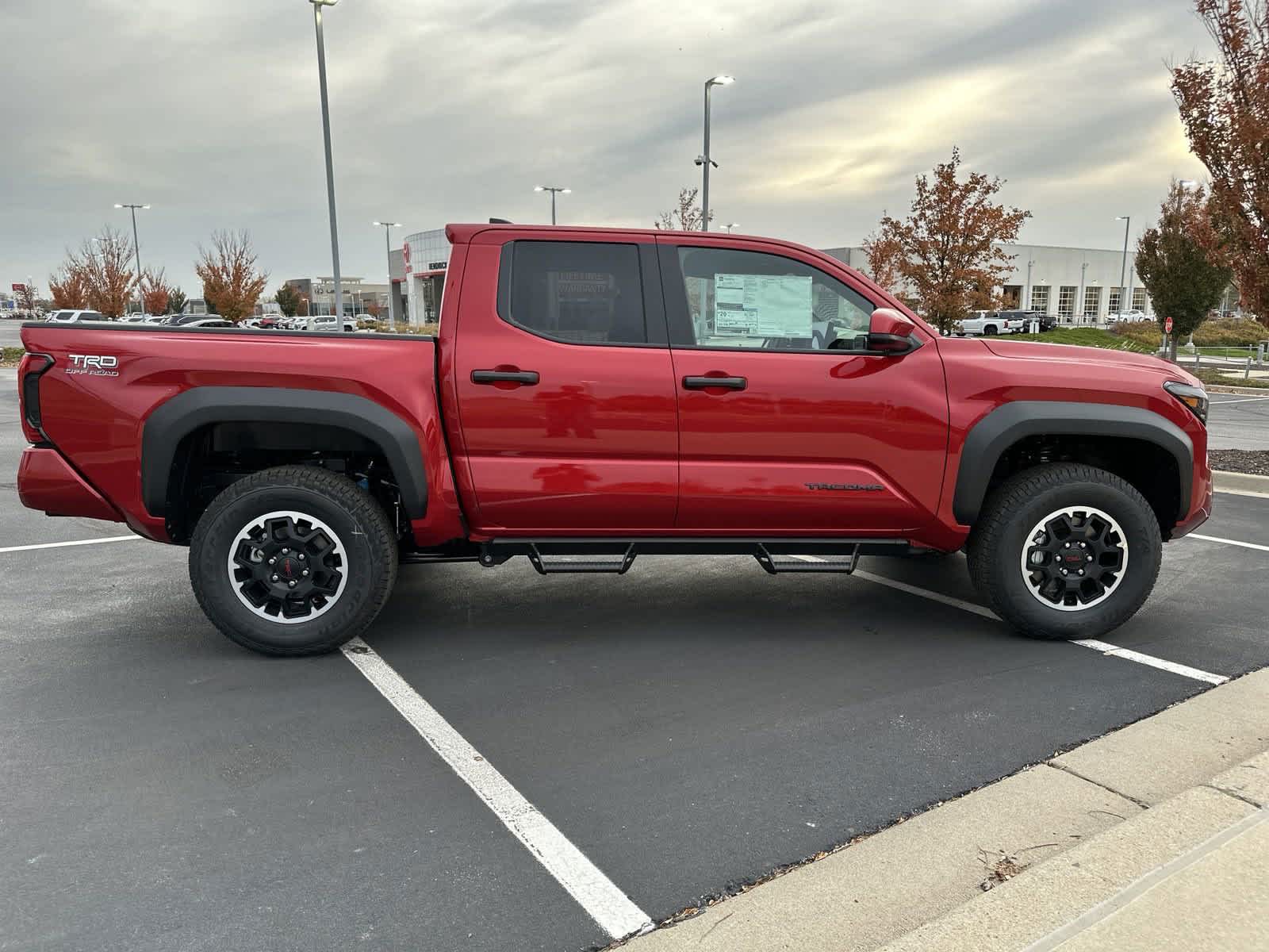 2024 Toyota Tacoma TRD Off Road Double Cab 5 Bed MT 9