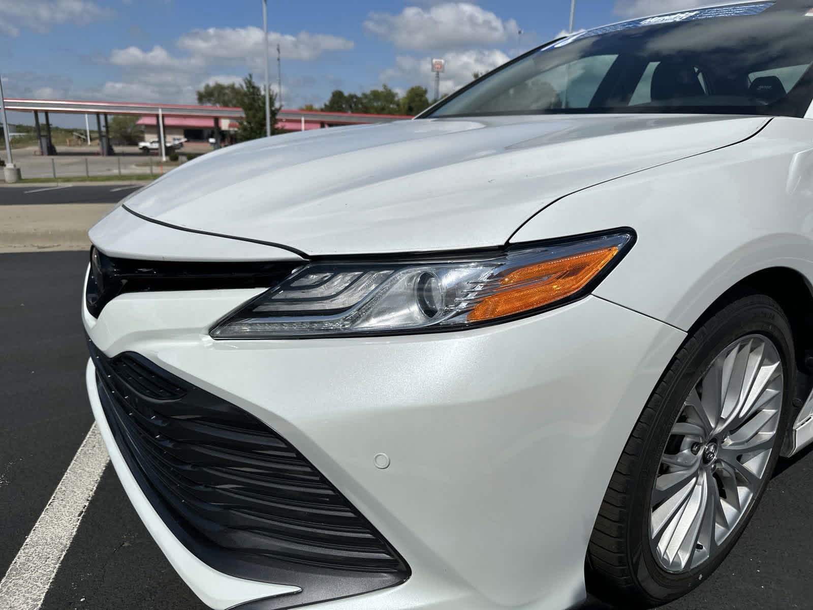 2018 Toyota Camry XLE 5