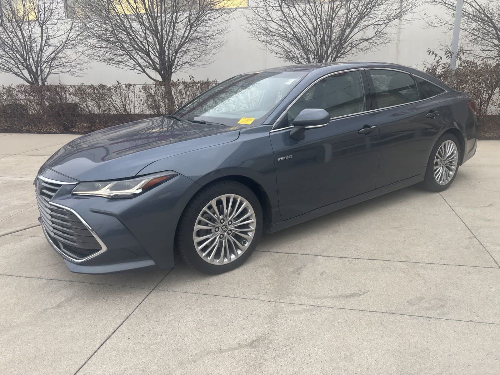 2020 Toyota Avalon Hybrid Limited 4