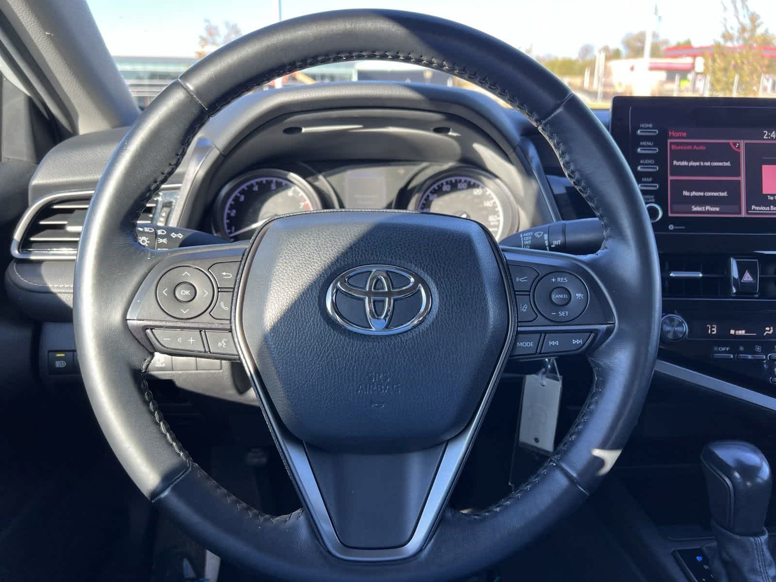 2022 Toyota Camry SE 28