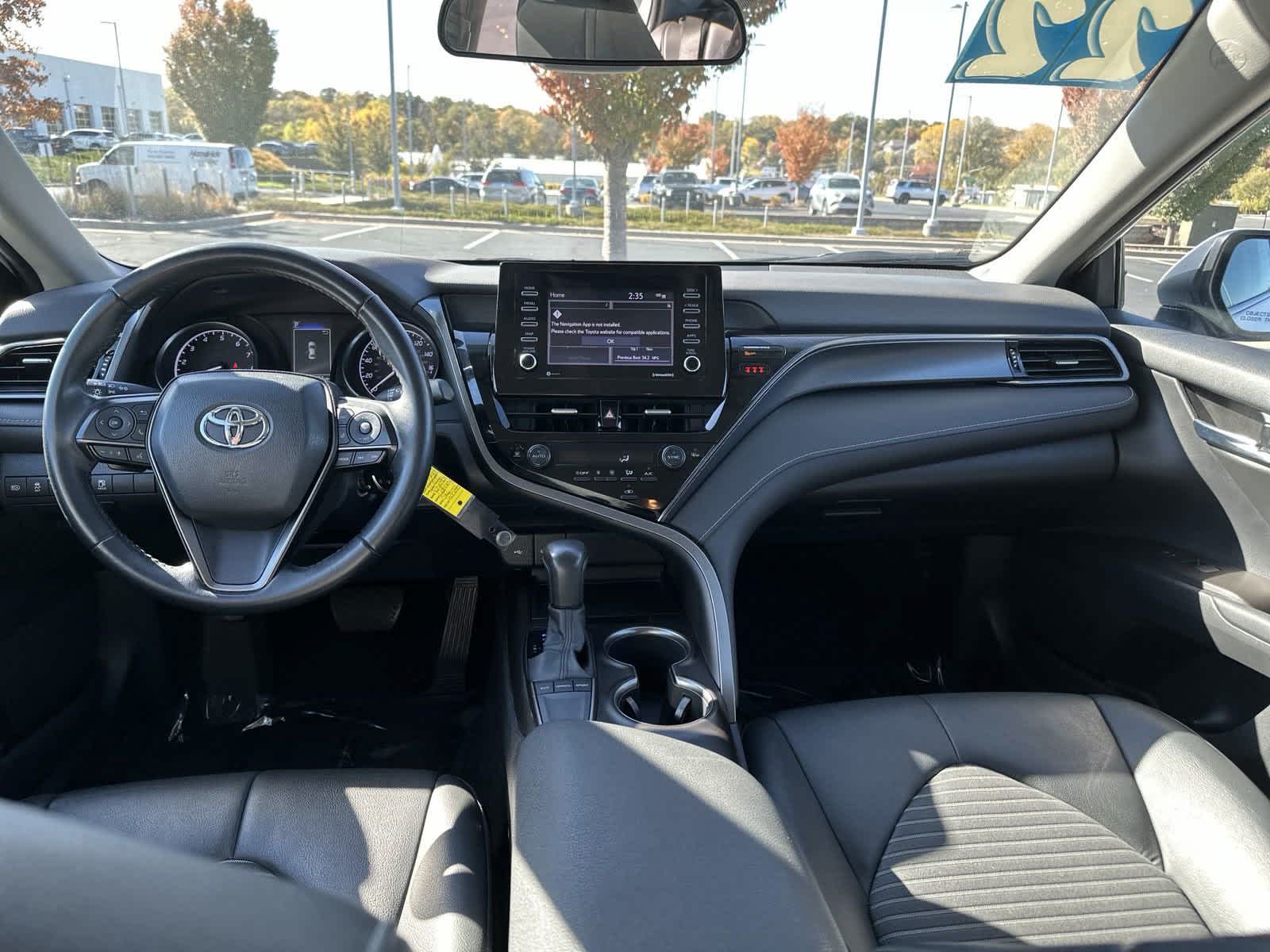 2022 Toyota Camry SE 27