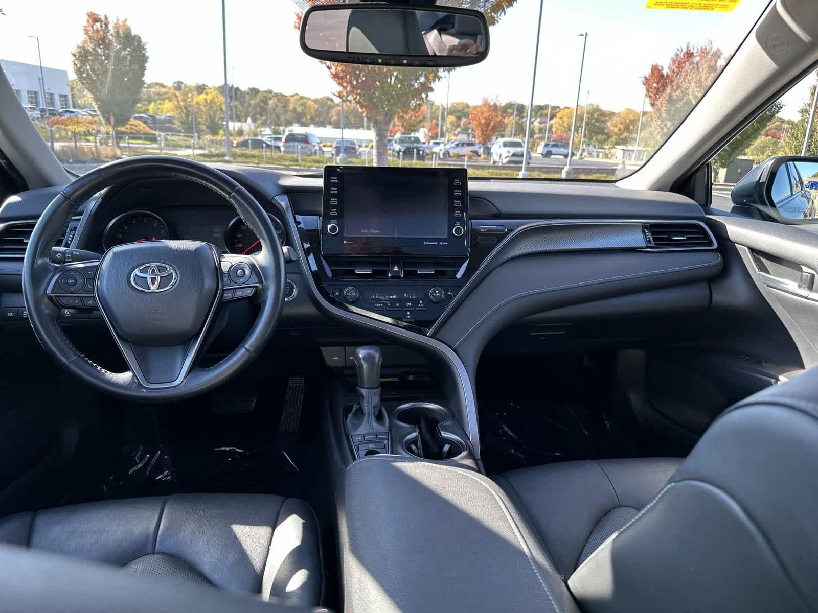 2022 Toyota Camry XSE 28