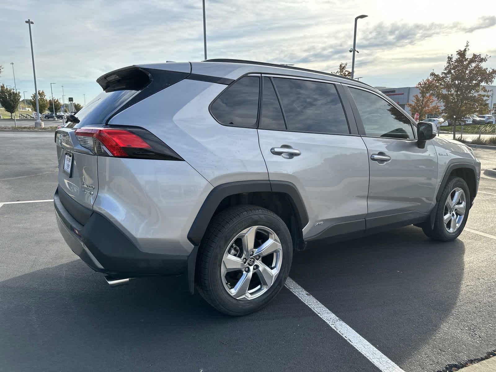 2021 Toyota RAV4 Hybrid Limited 9