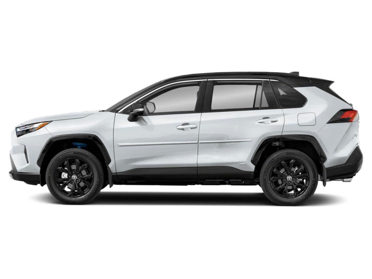 2024 Toyota RAV4 Hybrid XSE 3