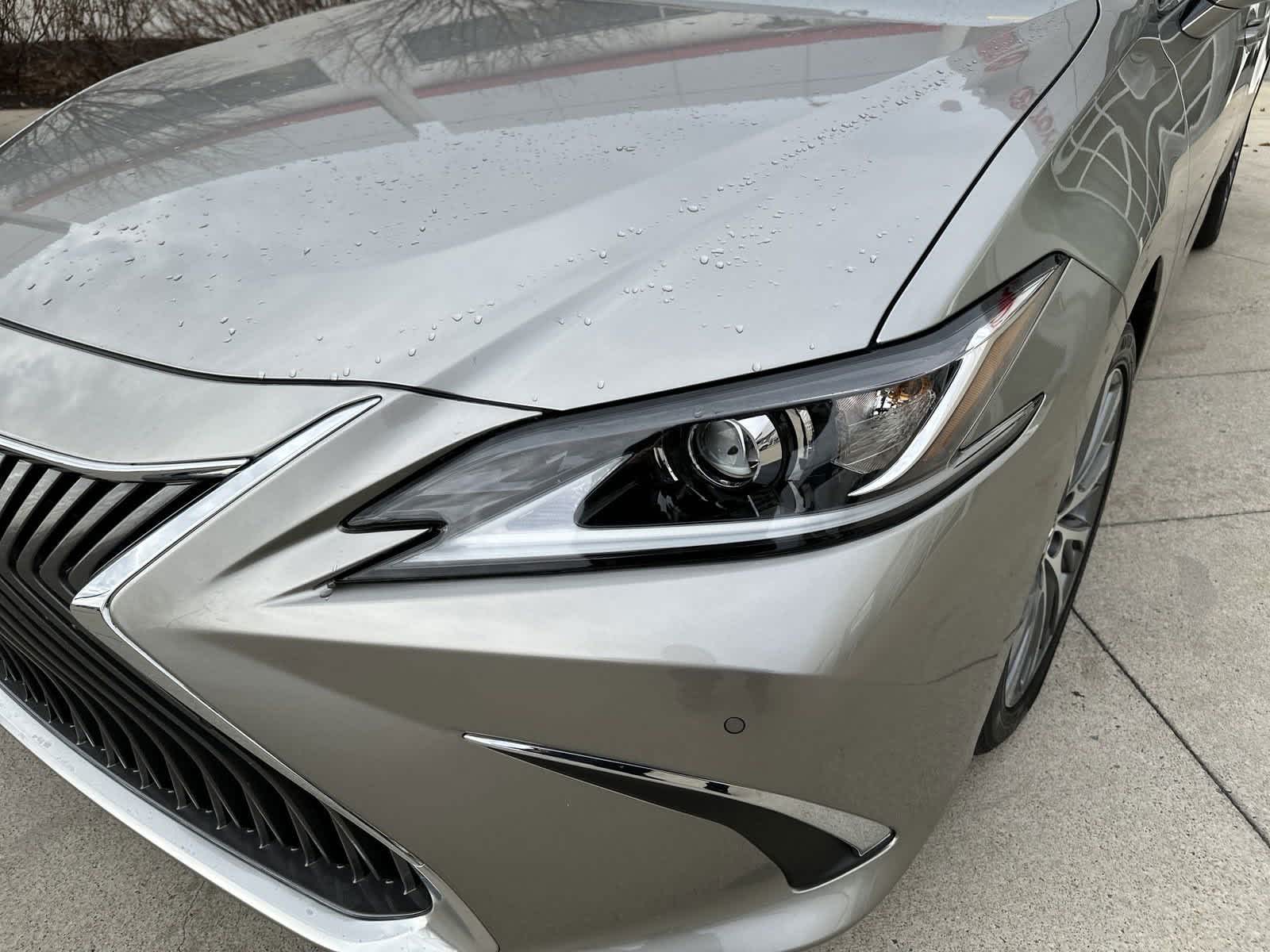 2021 Lexus ES  5