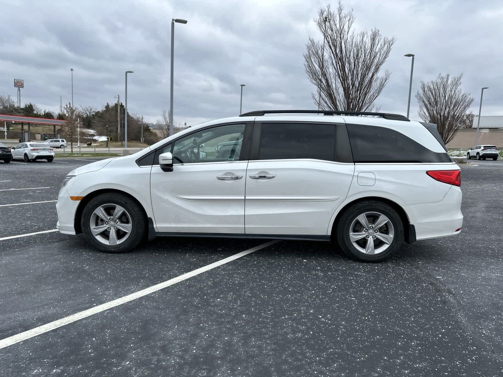 2020 Honda Odyssey EX-L 6