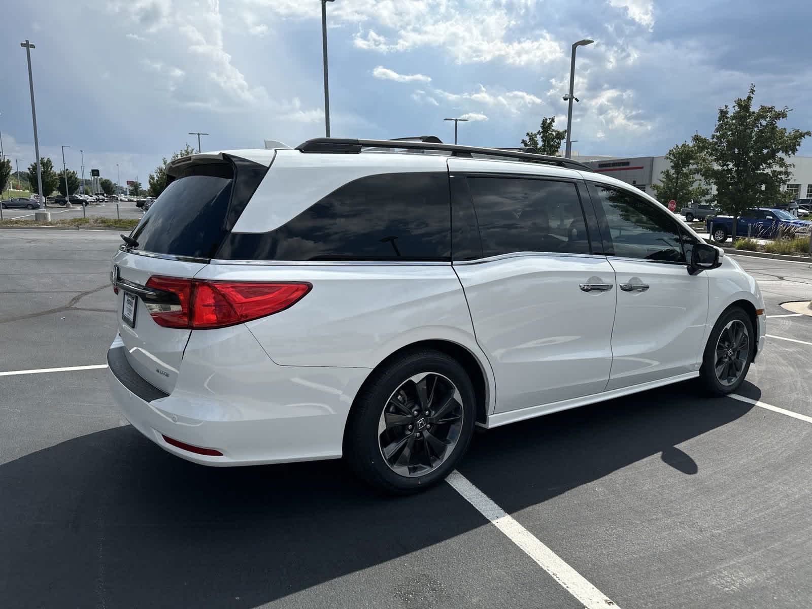 2023 Honda Odyssey Elite 9