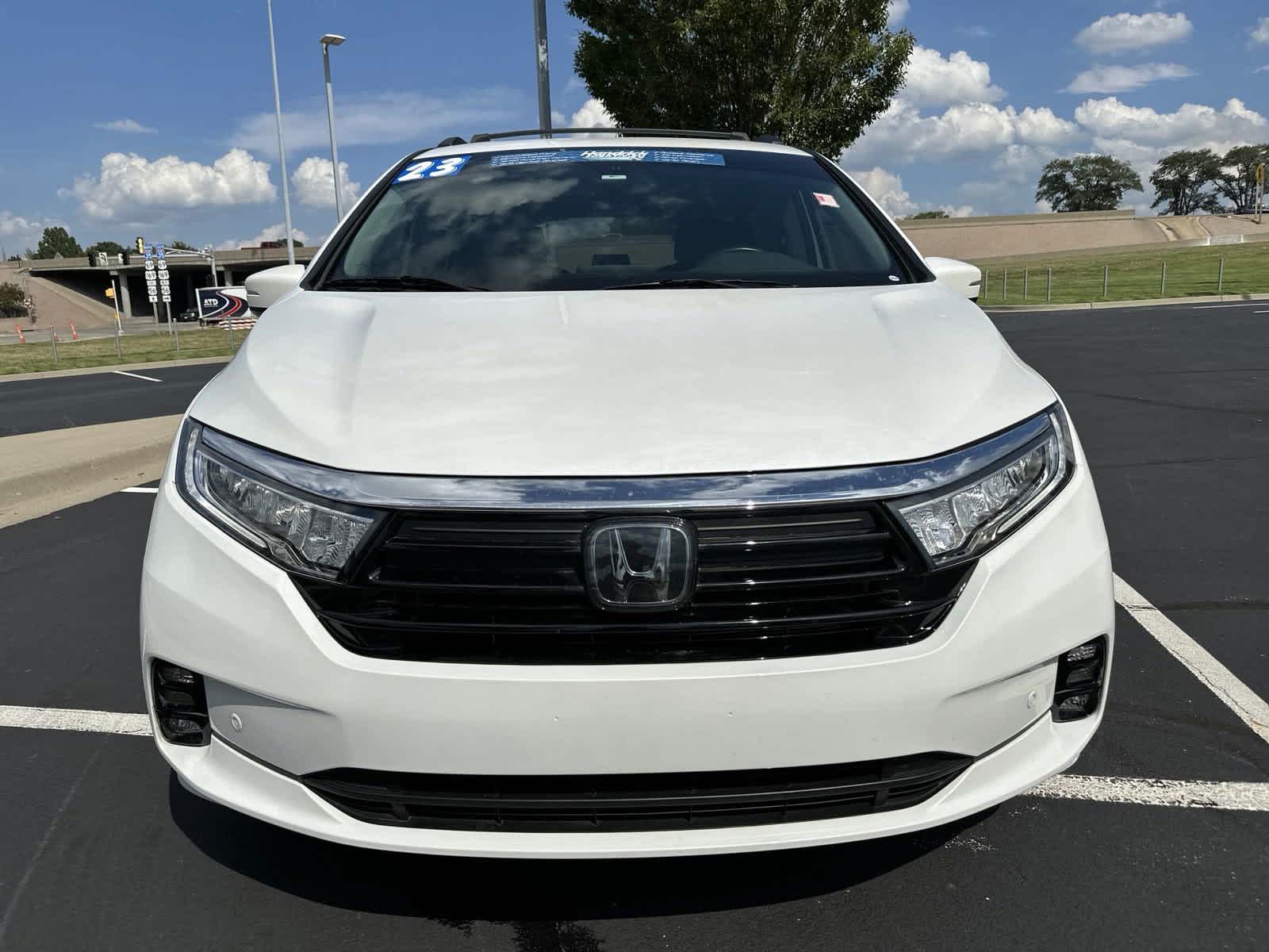 2023 Honda Odyssey Elite 3