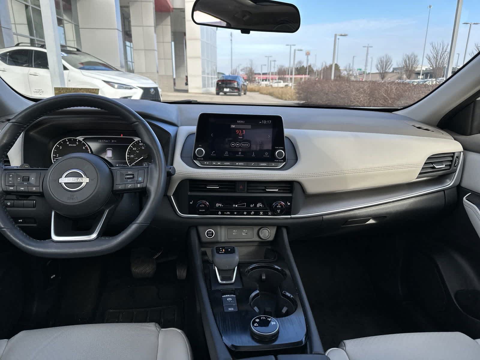 2023 Nissan Rogue SV 27