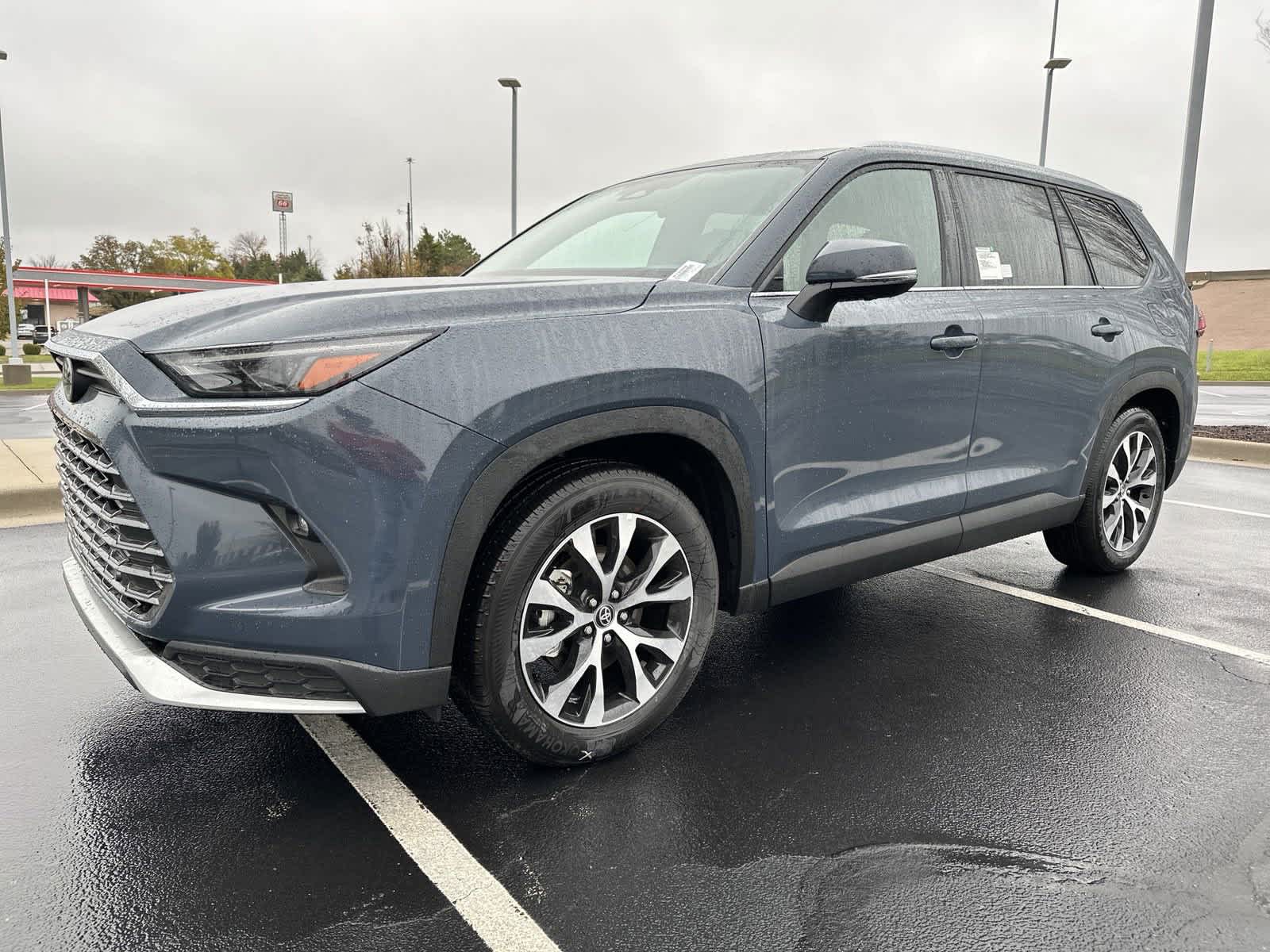 2024 Toyota Grand Highlander Hybrid MAX Limited 4