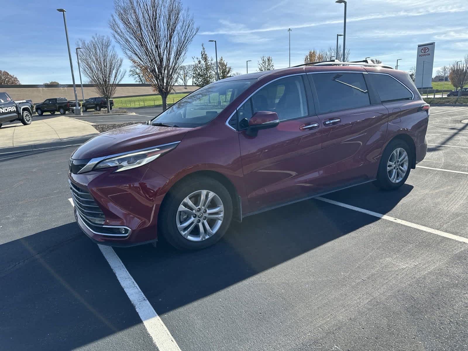 2022 Toyota Sienna Platinum 8