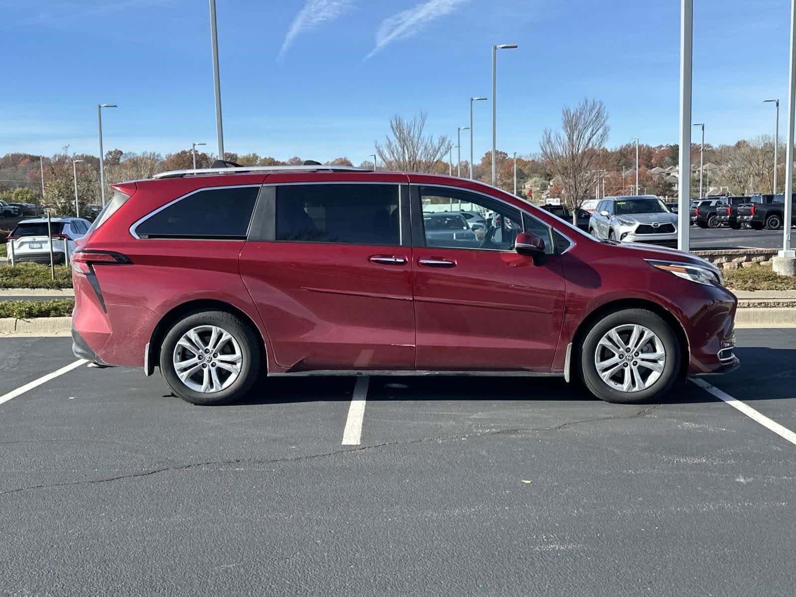 2022 Toyota Sienna Platinum 14