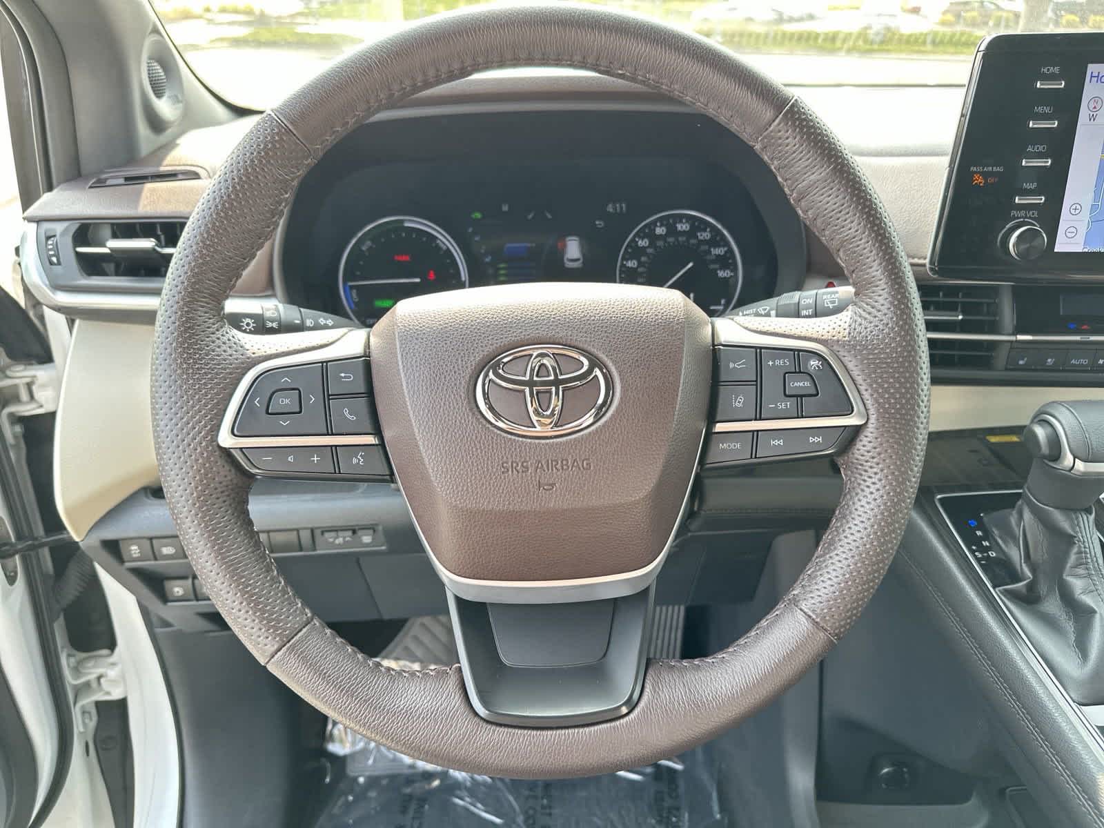 2022 Toyota Sienna Platinum 17