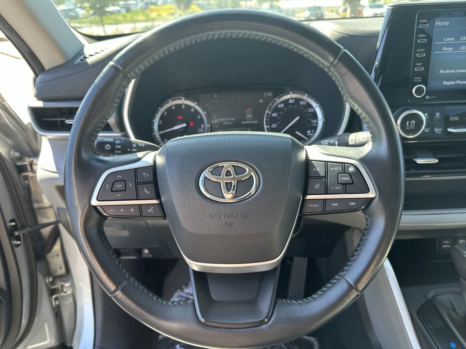 2022 Toyota Highlander XLE 17