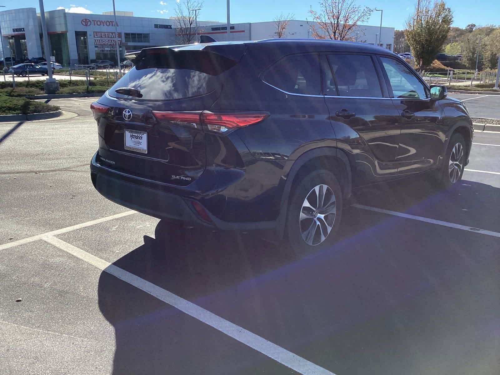 2021 Toyota Highlander XLE 9