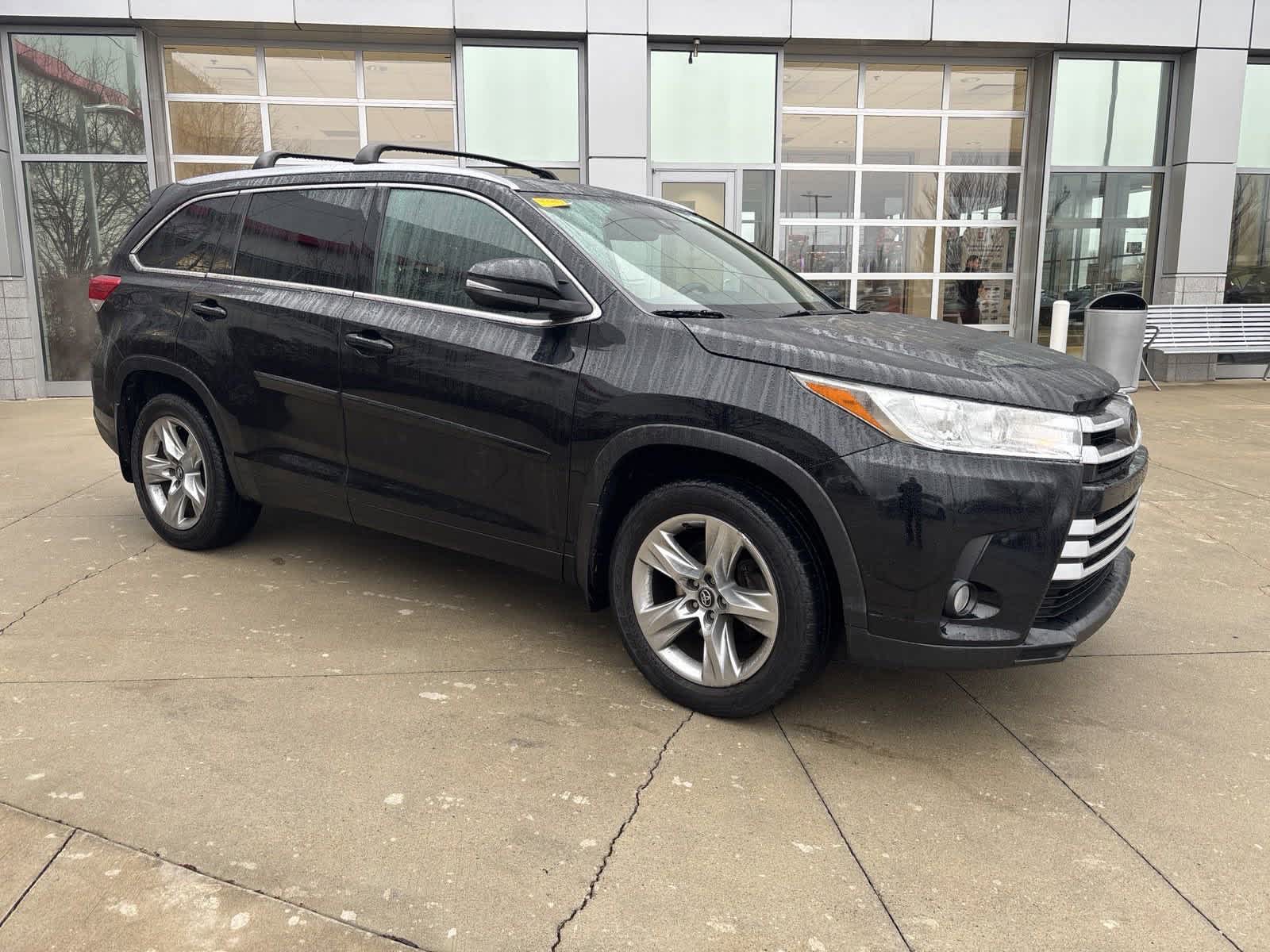 2018 Toyota Highlander XLE 2