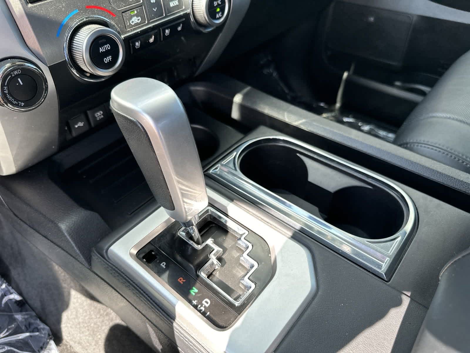 2021 Toyota Tundra Platinum CrewMax 5.5 Bed 5.7L 25