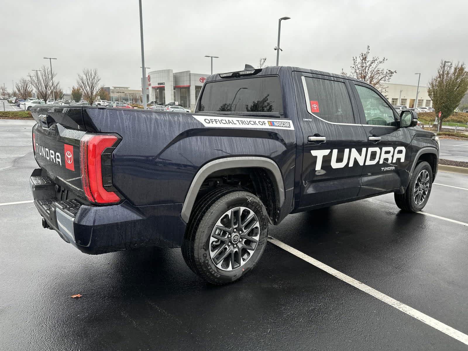 2024 Toyota Tundra Limited CrewMax 5.5 Bed 8