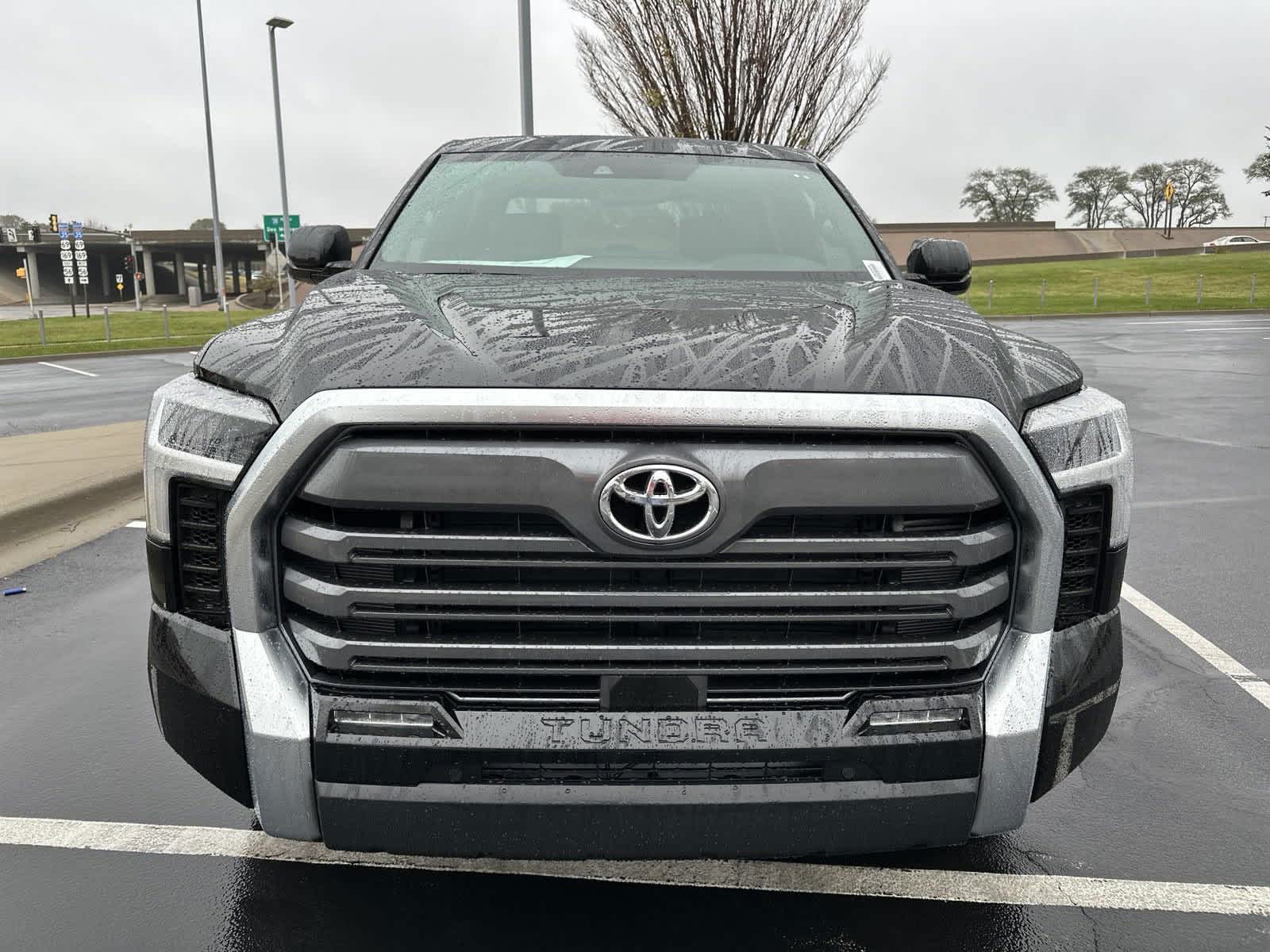 2025 Toyota Tundra Limited CrewMax 5.5 Bed 3