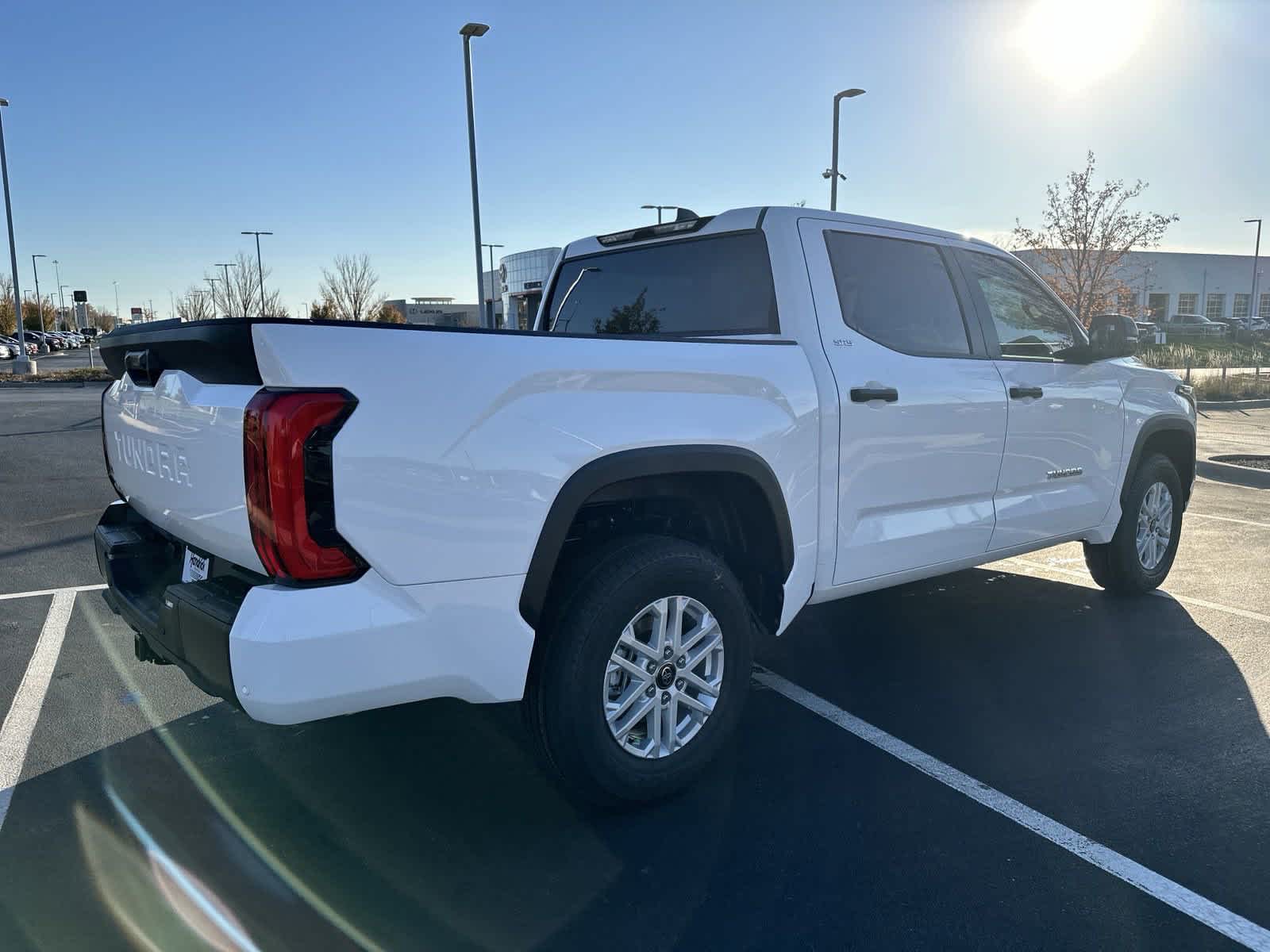 2025 Toyota Tundra SR5 CrewMax 5.5 Bed 8