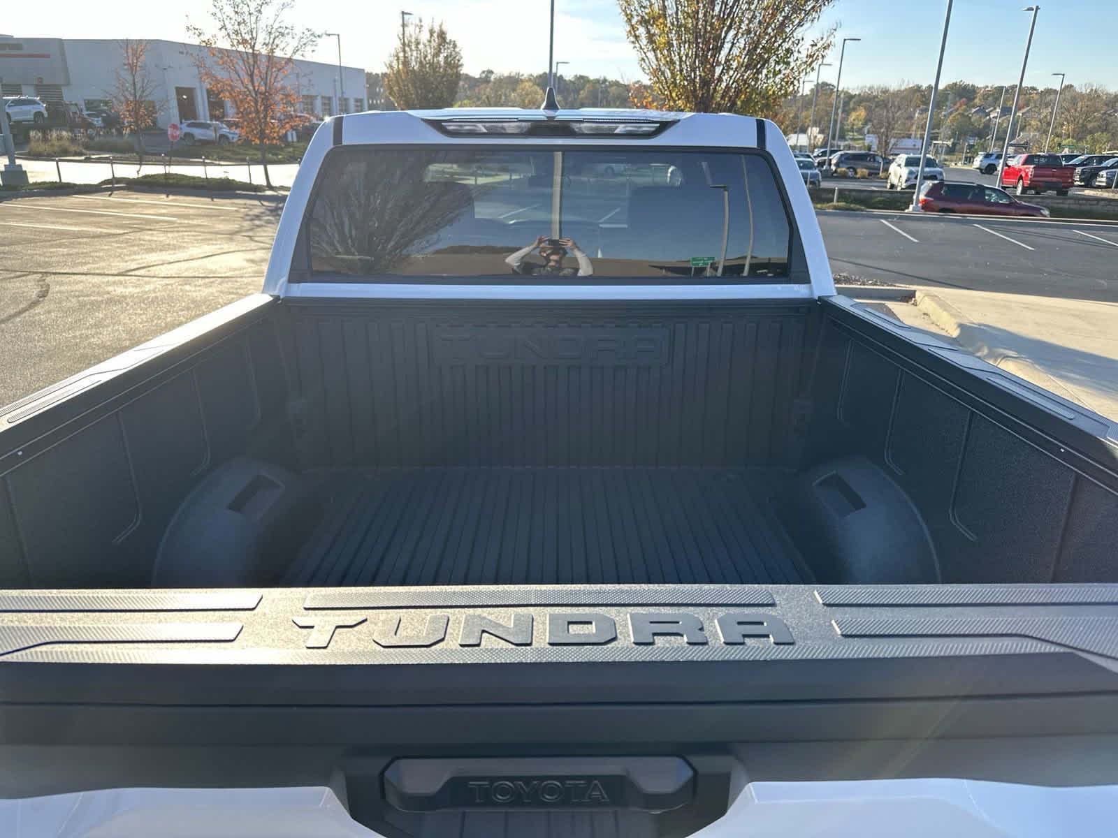 2025 Toyota Tundra SR5 CrewMax 5.5 Bed 31