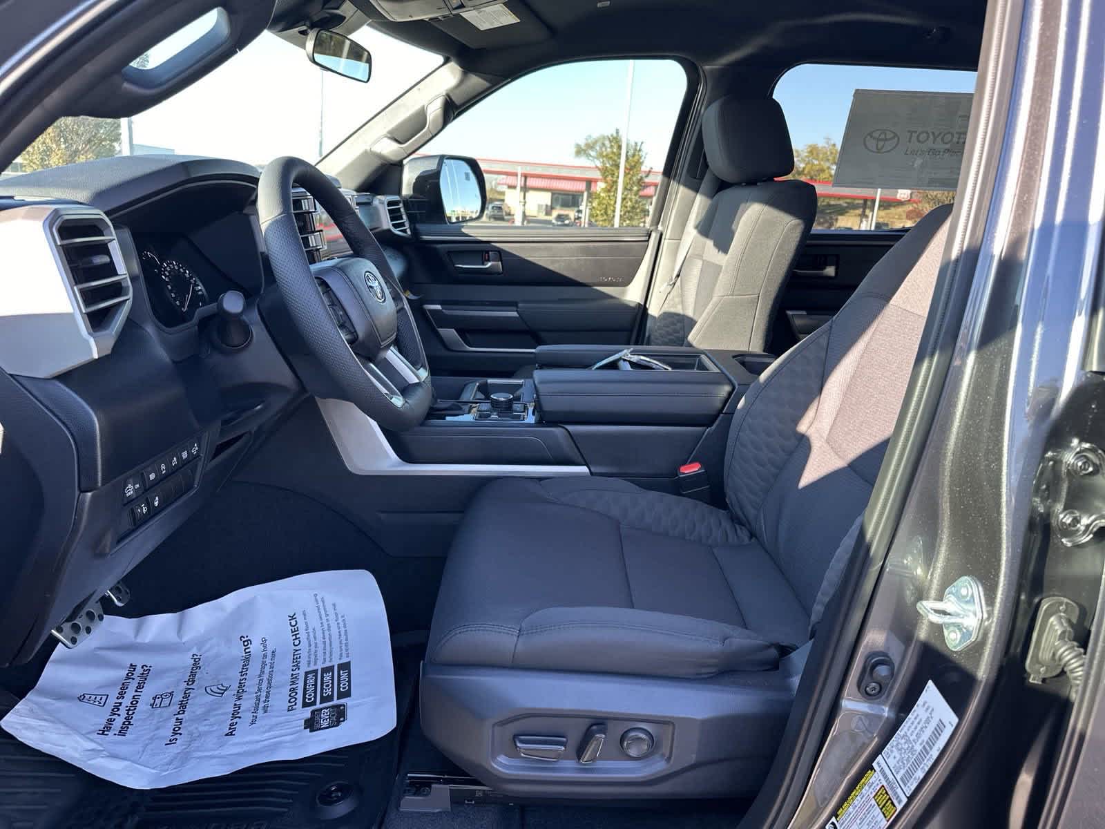 2025 Toyota Tundra SR5 CrewMax 5.5 Bed 14