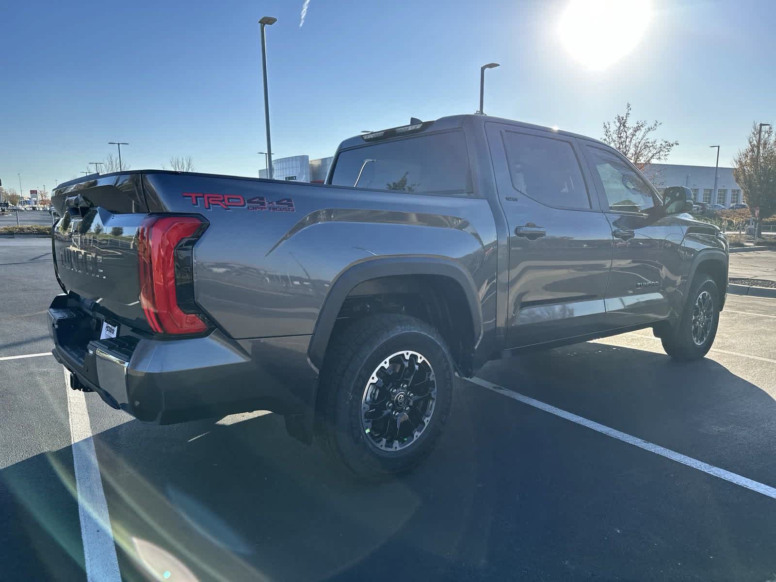 2025 Toyota Tundra SR5 CrewMax 5.5 Bed 8