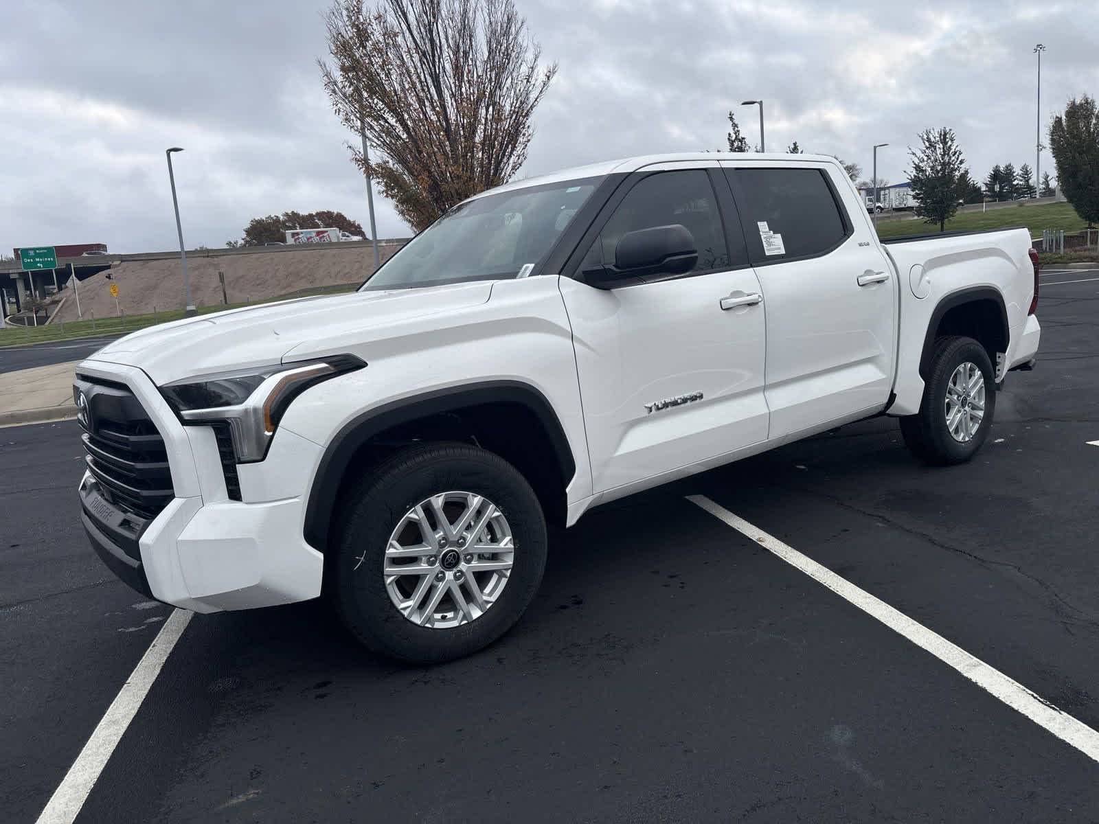 2024 Toyota Tundra SR5 CrewMax 5.5 Bed 4