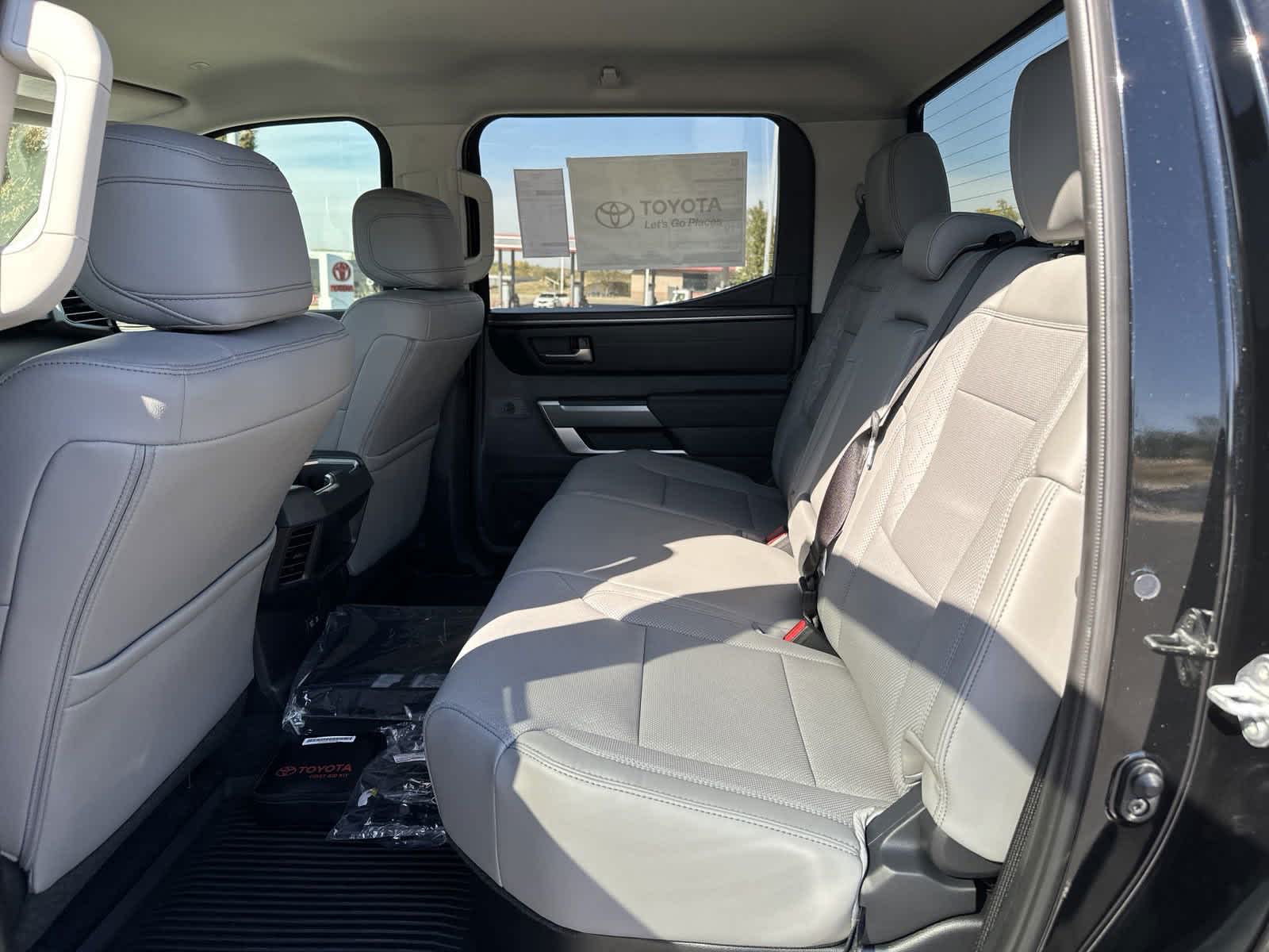 2024 Toyota Tundra SR5 CrewMax 5.5 Bed 29