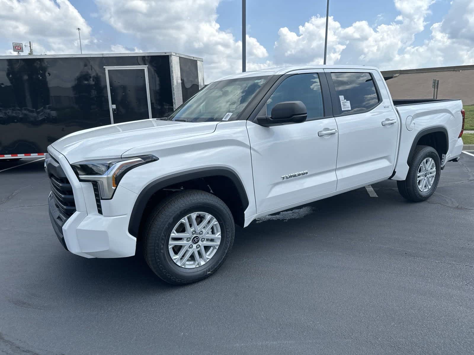 2024 Toyota Tundra SR5 CrewMax 5.5 Bed 4