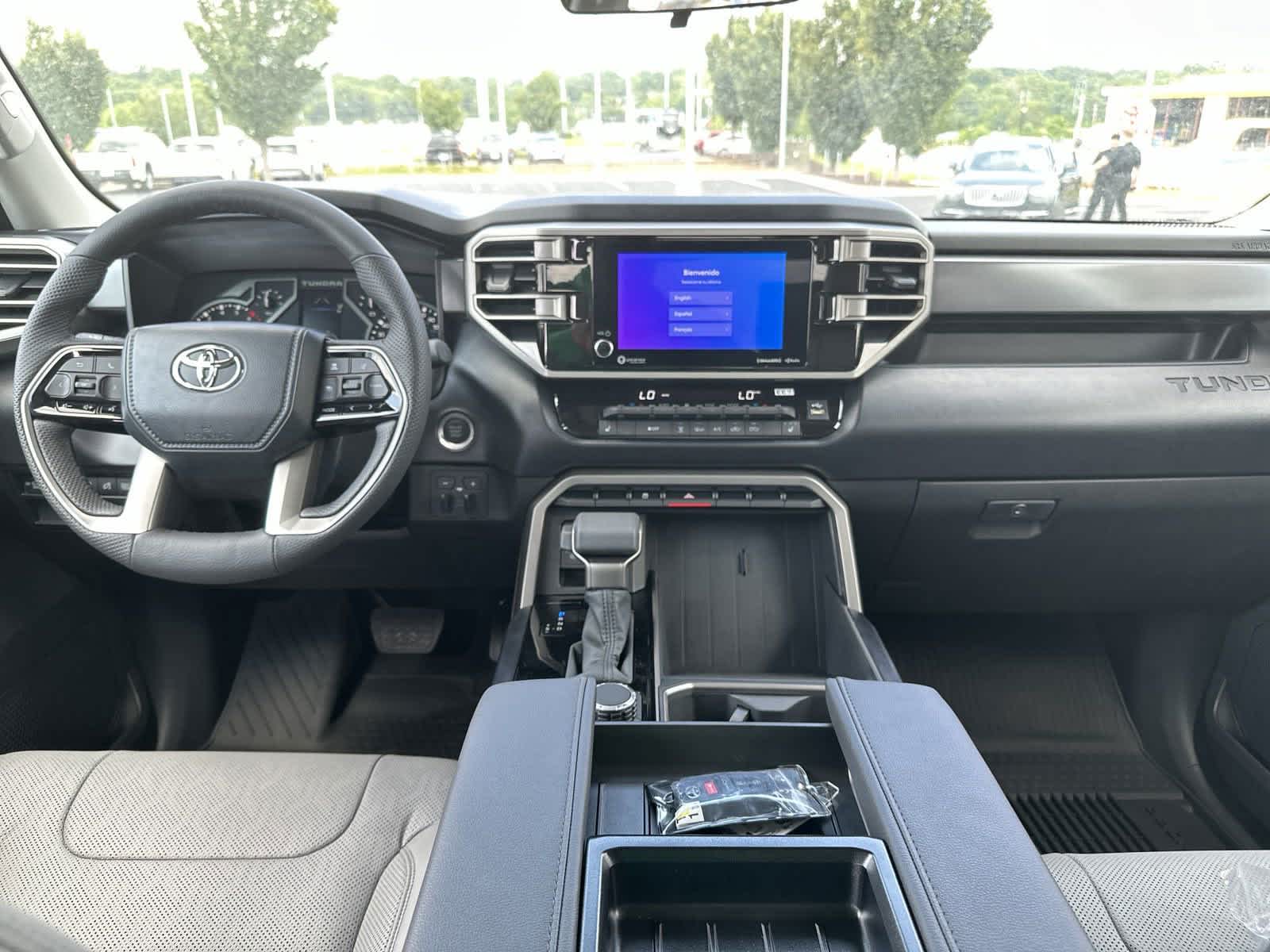 2024 Toyota Tundra SR5 CrewMax 5.5 Bed 17