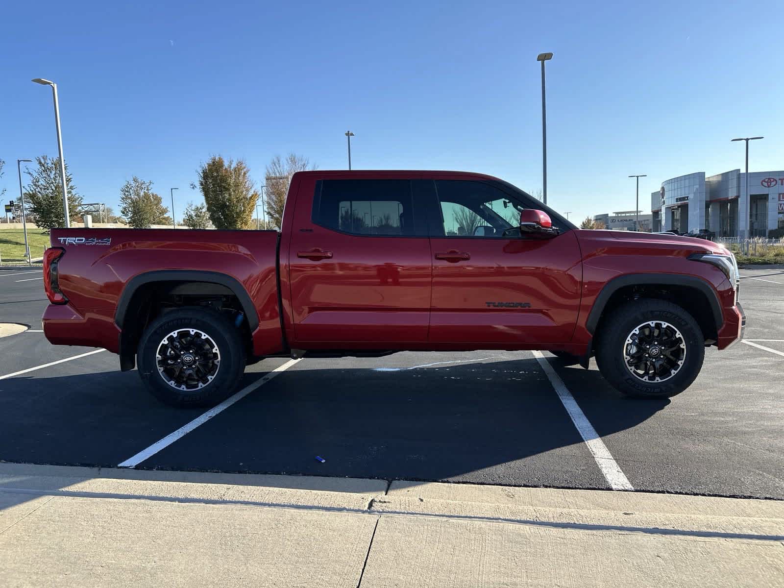 2025 Toyota Tundra SR5 CrewMax 5.5 Bed 9