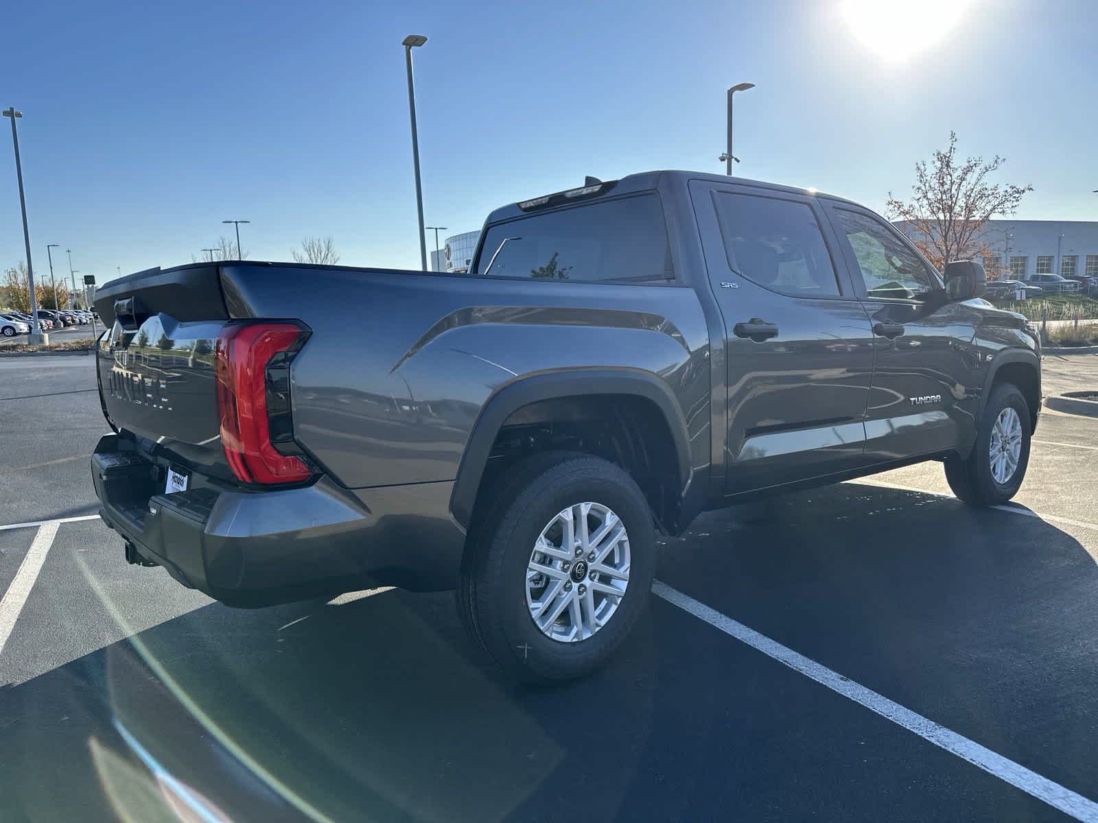 2025 Toyota Tundra SR5 CrewMax 5.5 Bed 7