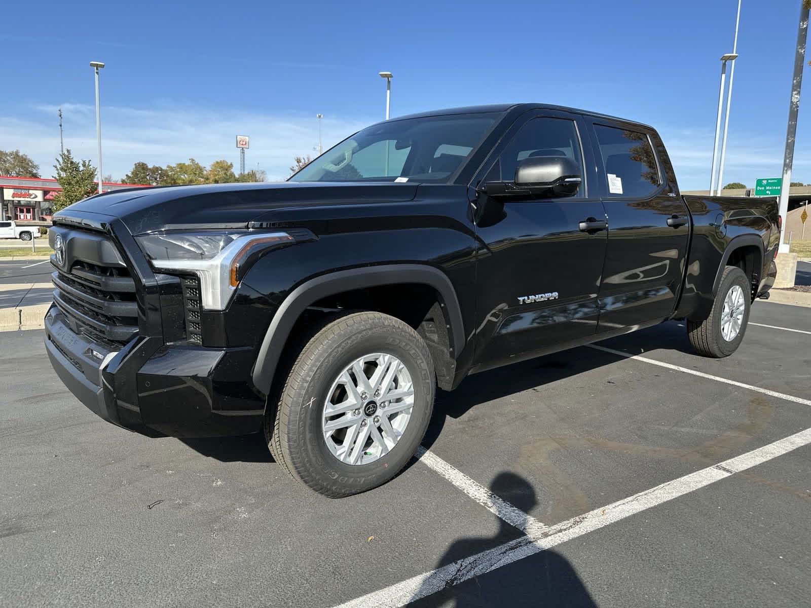 2024 Toyota Tundra SR5 CrewMax 6.5 Bed 4