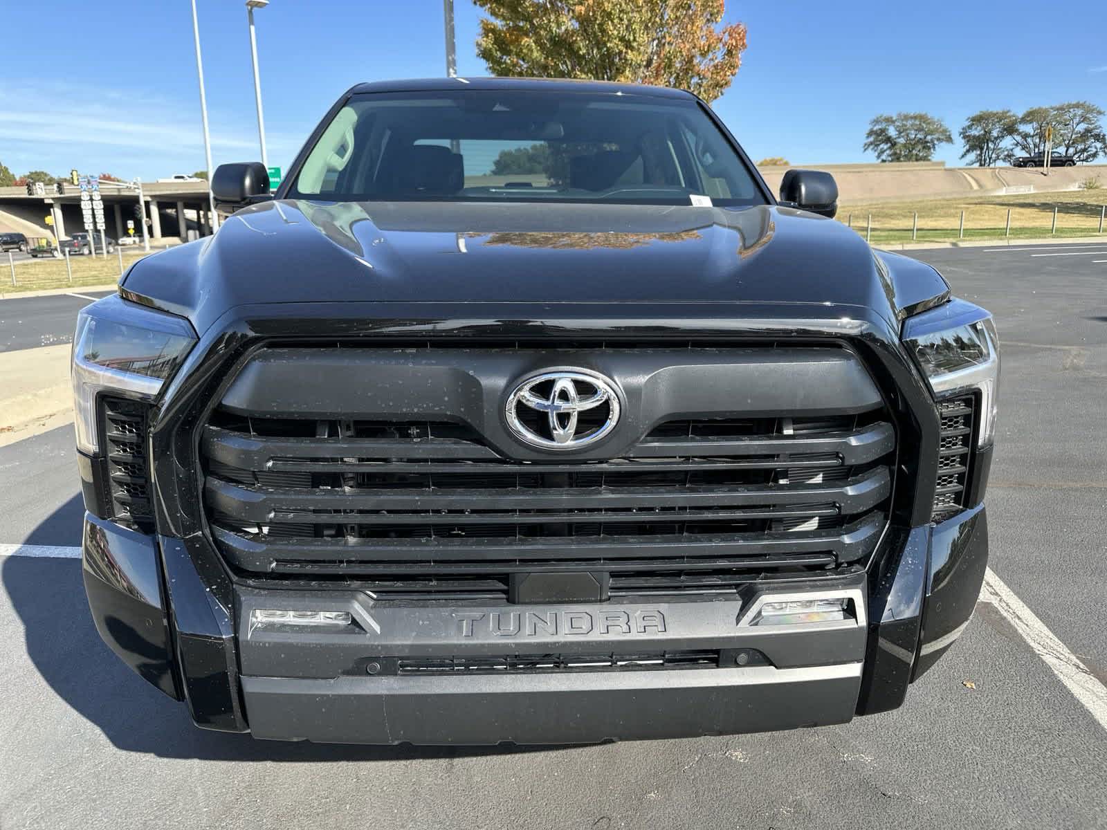 2024 Toyota Tundra SR5 CrewMax 6.5 Bed 3