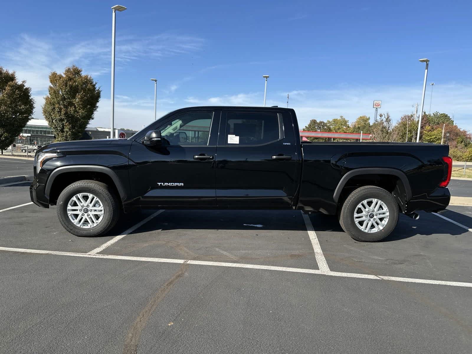 2024 Toyota Tundra SR5 CrewMax 6.5 Bed 5