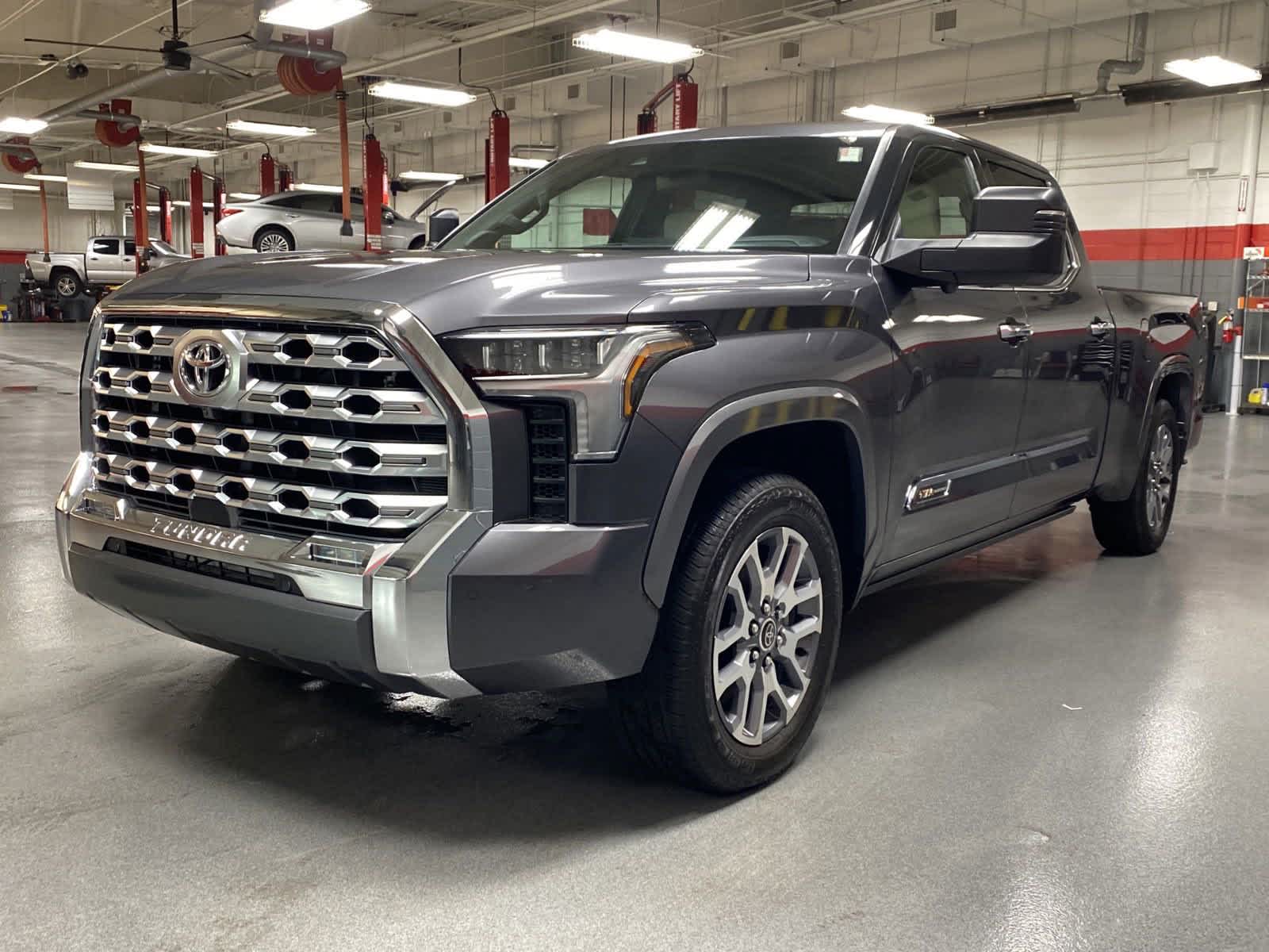 2022 Toyota Tundra 1794 Edition CrewMax 6.5 Bed 4