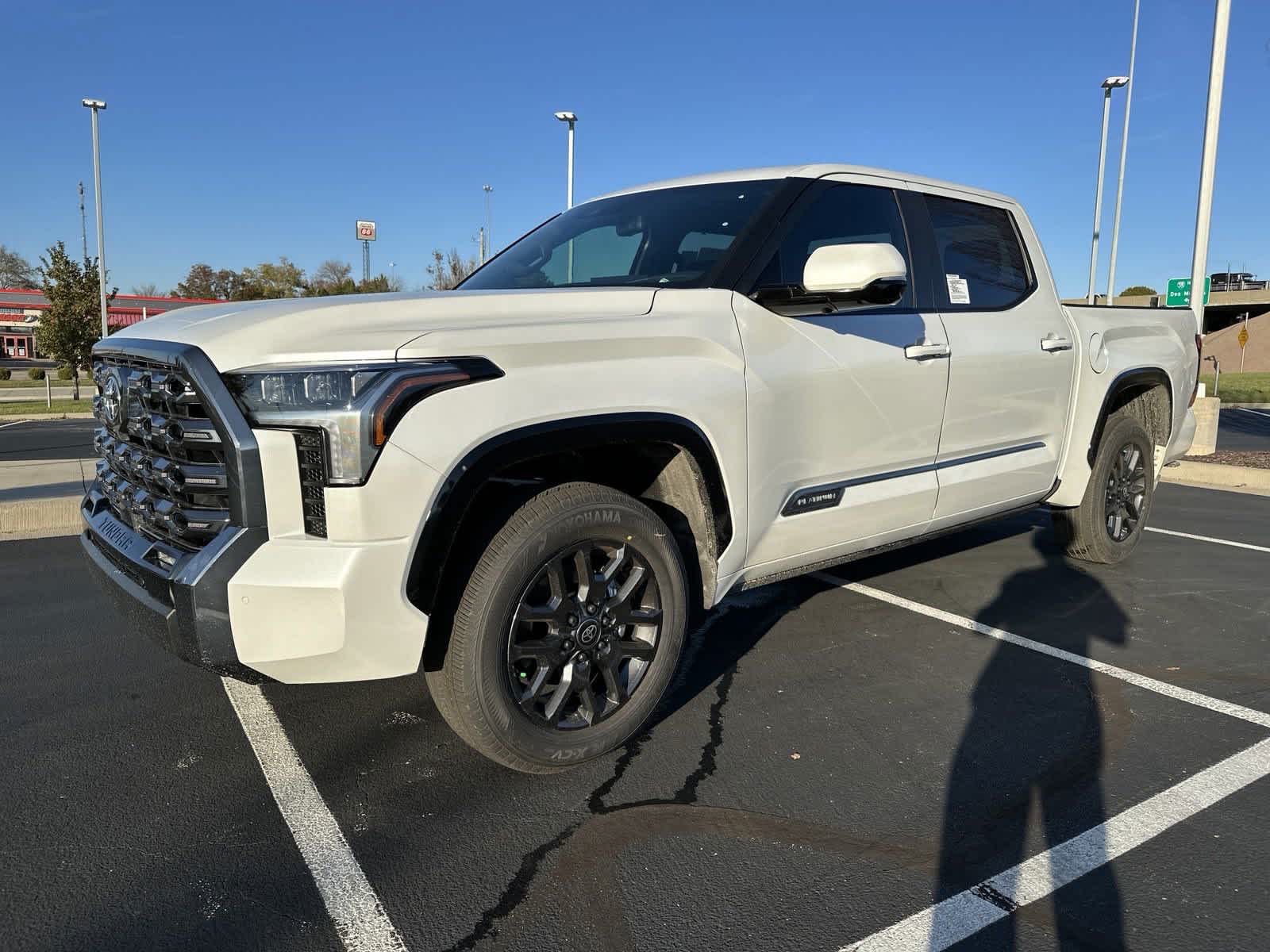 2025 Toyota Tundra PLATINUM 4