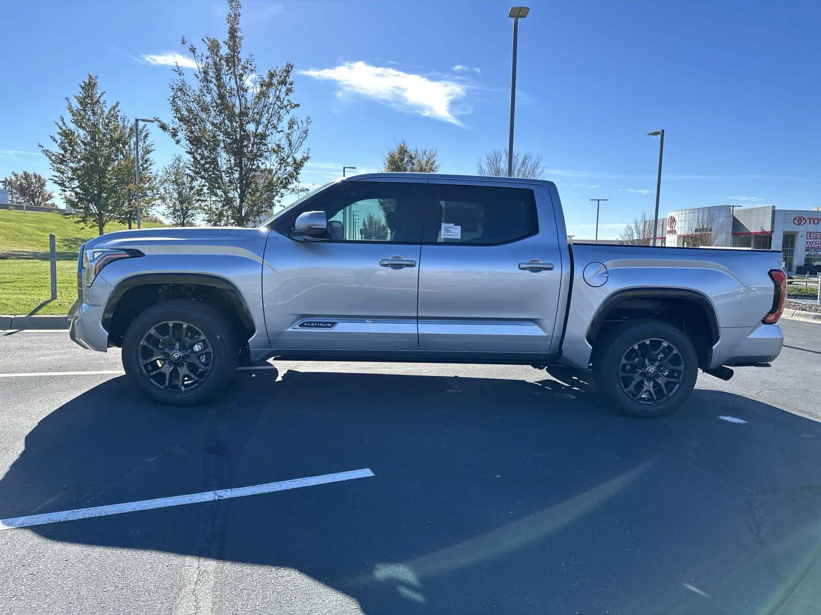 2025 Toyota Tundra PLATINUM 11