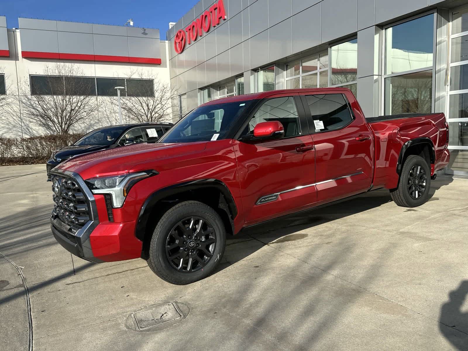 2025 Toyota Tundra Platinum CrewMax 6.5 Bed 4