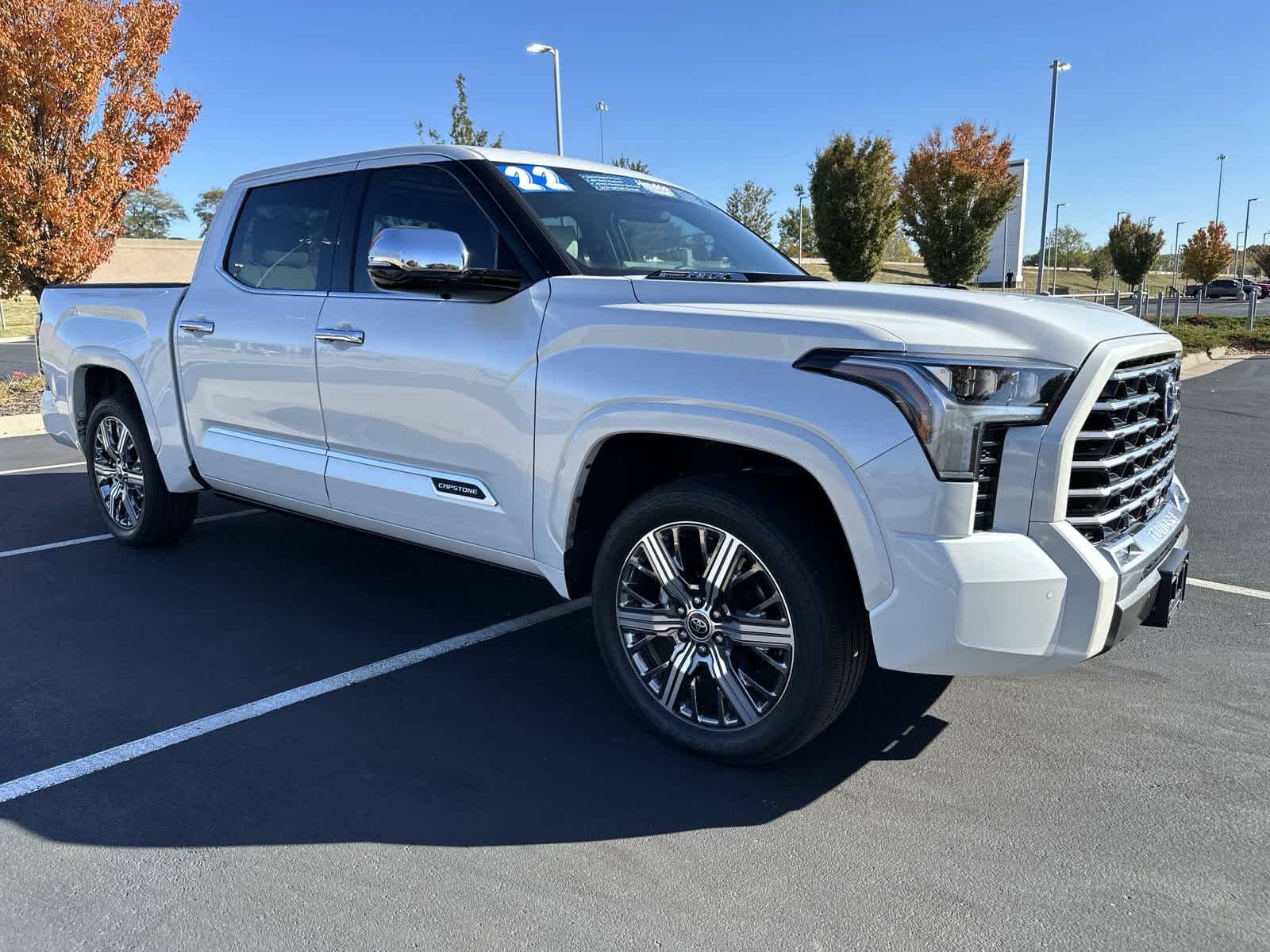 2022 Toyota Tundra Capstone Hybrid CrewMax 5.5 Bed 2