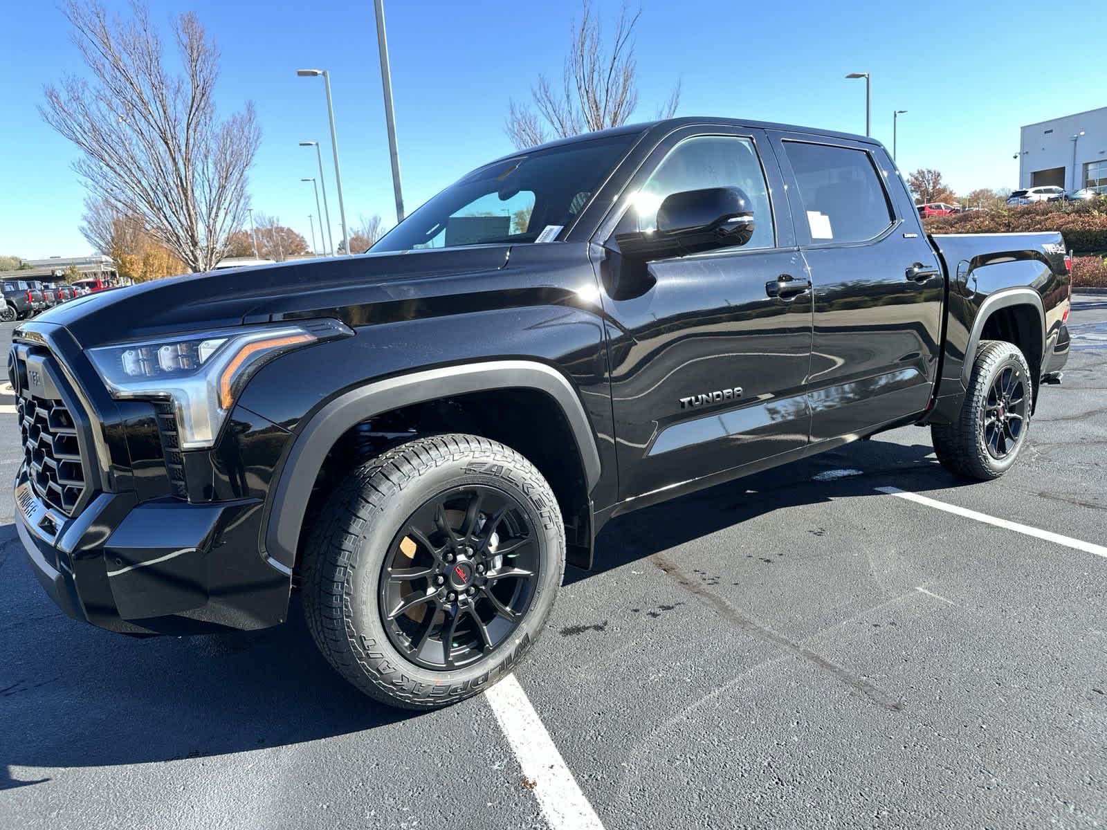 2025 Toyota Tundra Limited CrewMax 5.5 Bed 4