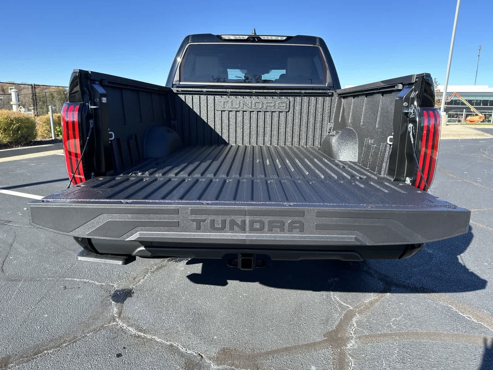 2025 Toyota Tundra Limited CrewMax 5.5 Bed 31