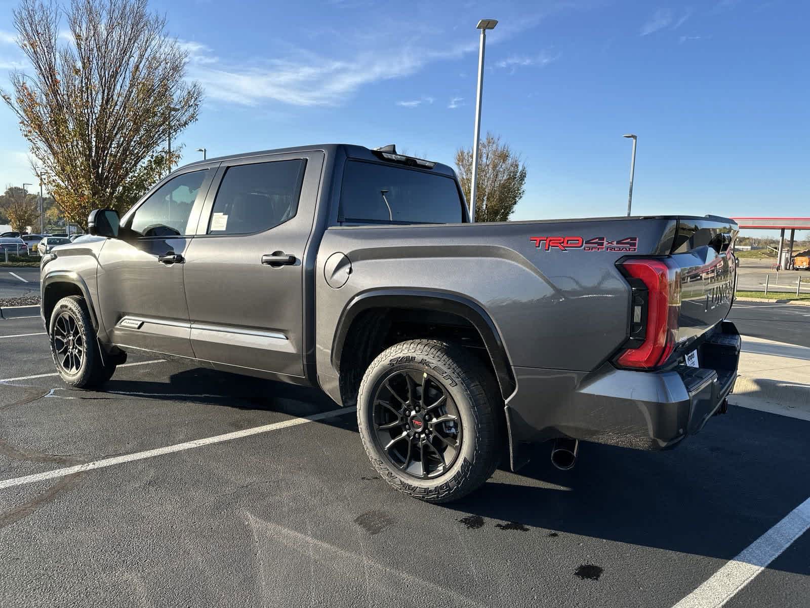 2025 Toyota Tundra Platinum CrewMax 5.5 Bed 6