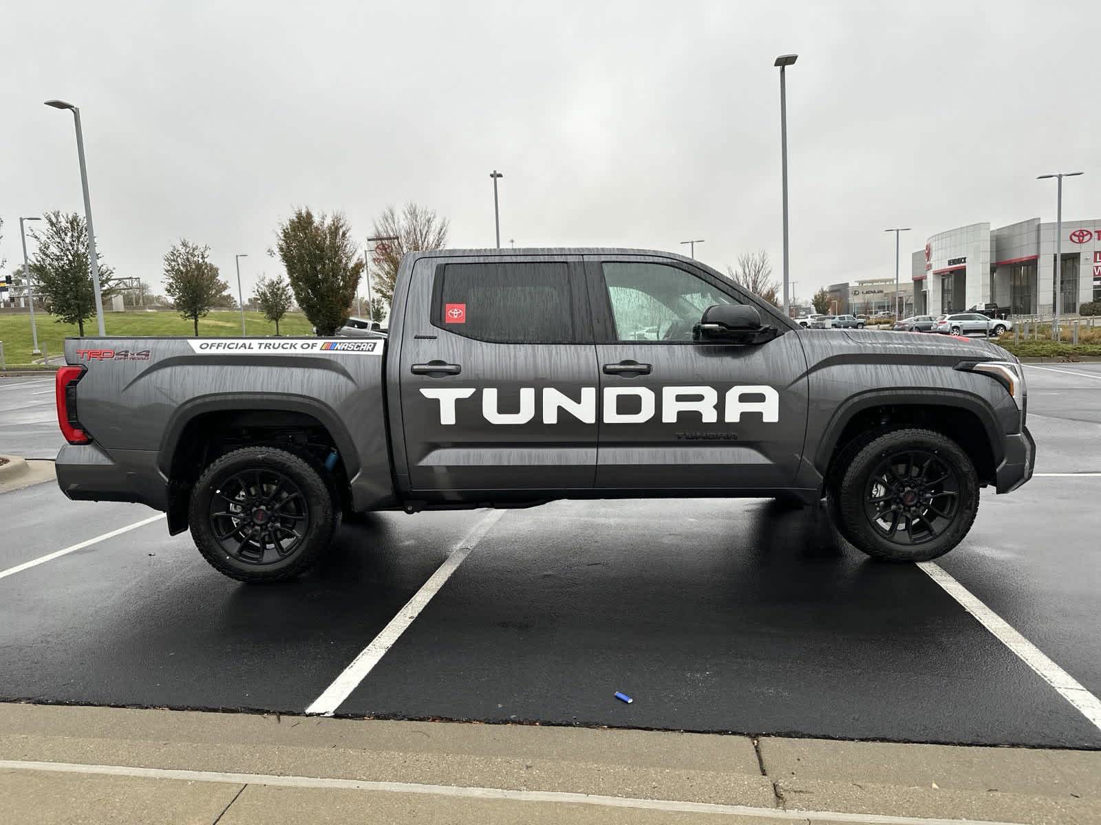 2024 Toyota Tundra Limited CrewMax 5.5 Bed 9